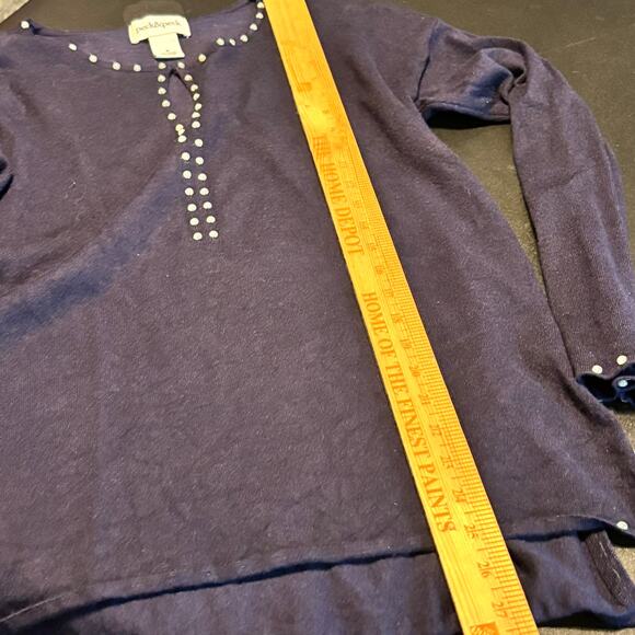 Peck & Peck Navy Pearl Embellished Keyhole Long Sleeve Top Women’s M Rayon - Picture 4 of 6